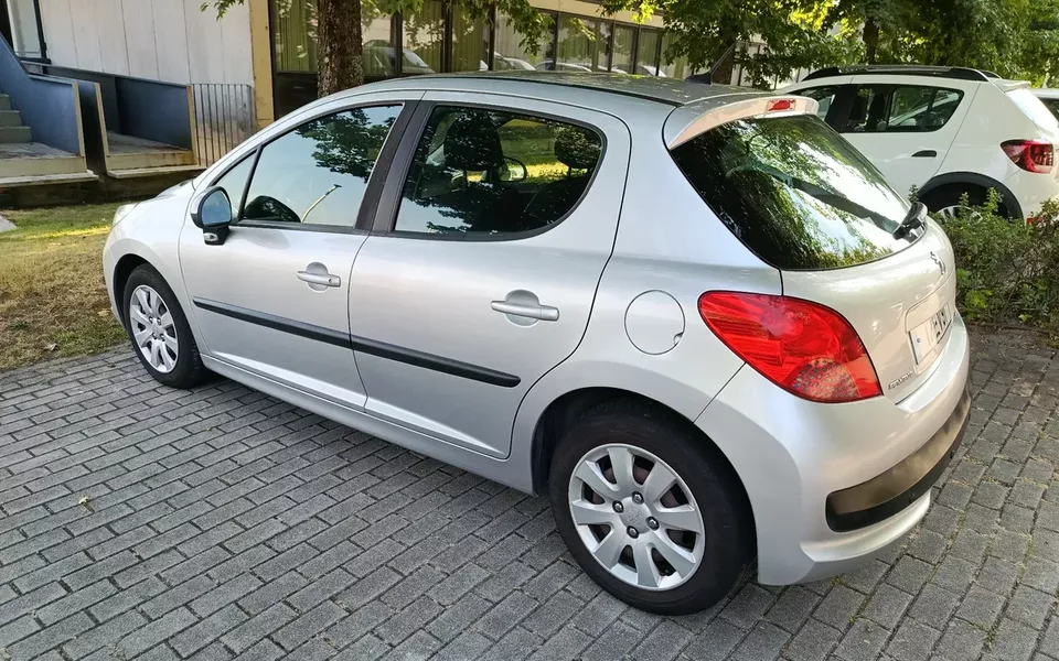 Peugeot 207 1.4 HDi Premium