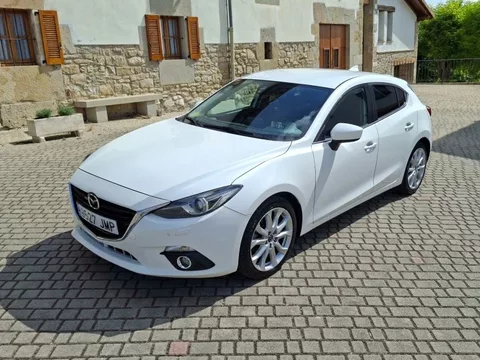 MAZDA Mazda3 Mazda3 2.2 Luxury Navegador 110kW