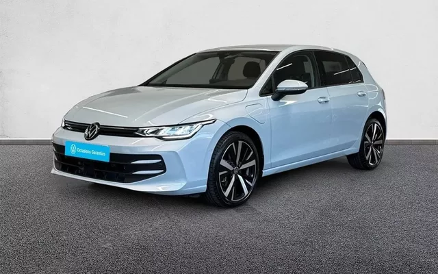 VOLKSWAGEN GOLF 1.5 eHybrid 204 DSG6 VW Edition