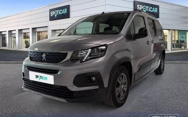 PEUGEOT Rifter Rifter 1.2 PureTech S&S Long Allure Pack EAT8 130 - 19490€ en Almeria