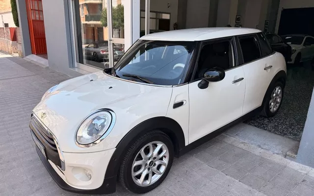 MINI Mini COOPER 5 PUERTAS - 9995€ en Figueres
