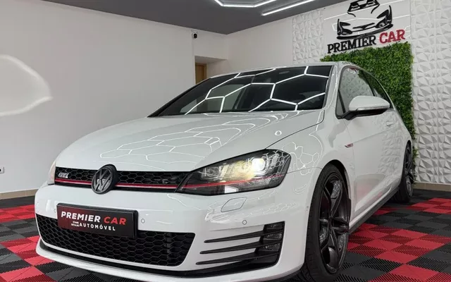 VW Golf GTI Performance BlueMotion