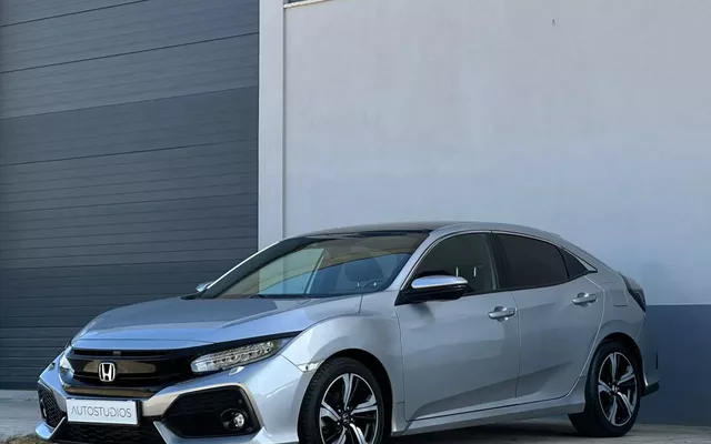 Honda Civic 1.0 i-VTEC Turbo CVT Elegance