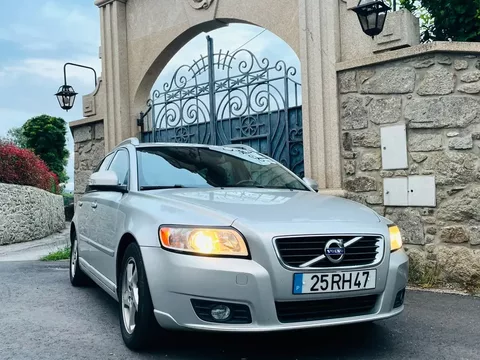 Volvo V50
