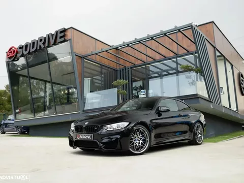 BMW M4 DKG Competition