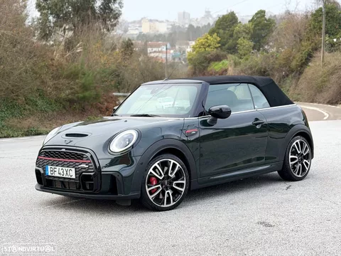 MINI Cabrio John Cooper Works Auto Desportiva