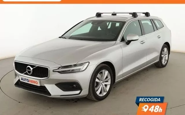VOLVO V60 2.0 B4 Mild-Hybrid Momentum Pro