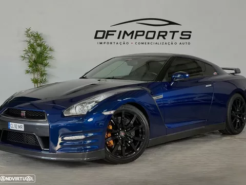 Nissan GT-R 3.8 V6 Black Edition