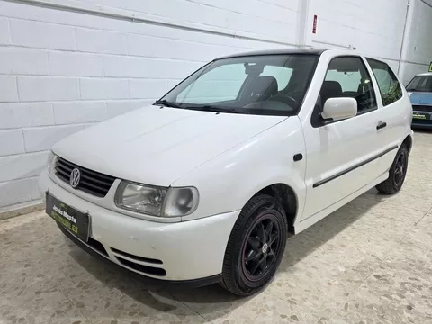 VOLKSWAGEN Polo Polo 1.0 Conceptline