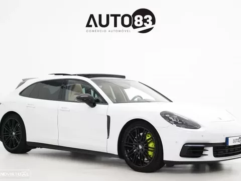 Porsche Panamera Sport Turismo 4 E-Hybrid