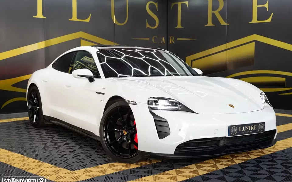 Porsche Taycan GTS