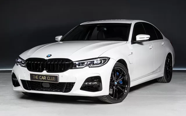 BMW 330 e Pack M Auto