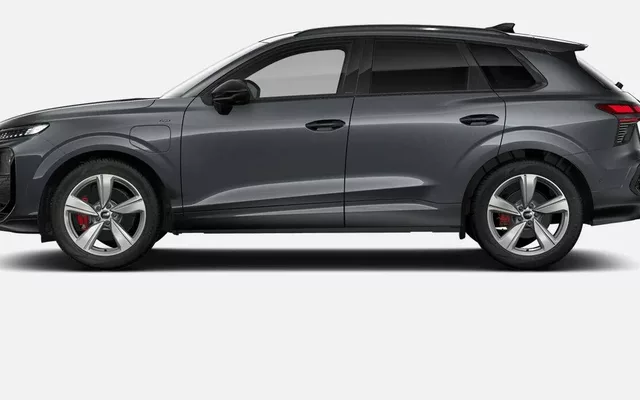 AUDI Q3 HYBRIDE Q3 e-hybrid 272 ch S tronic 6 S line