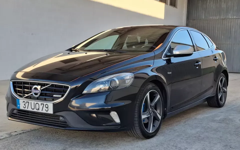 Volvo V40 D2 R Design