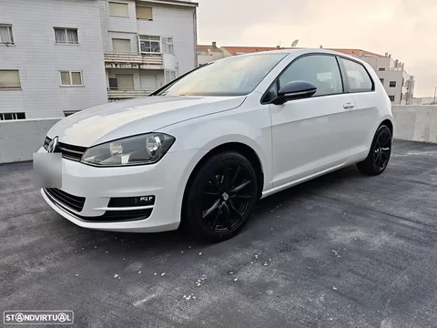 VW Golf 1.6 TDi DPF BlueMotion