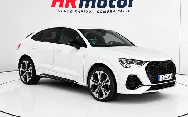 AUDI Q3 Q3 Sportback 35 TFSI Black line S tronic