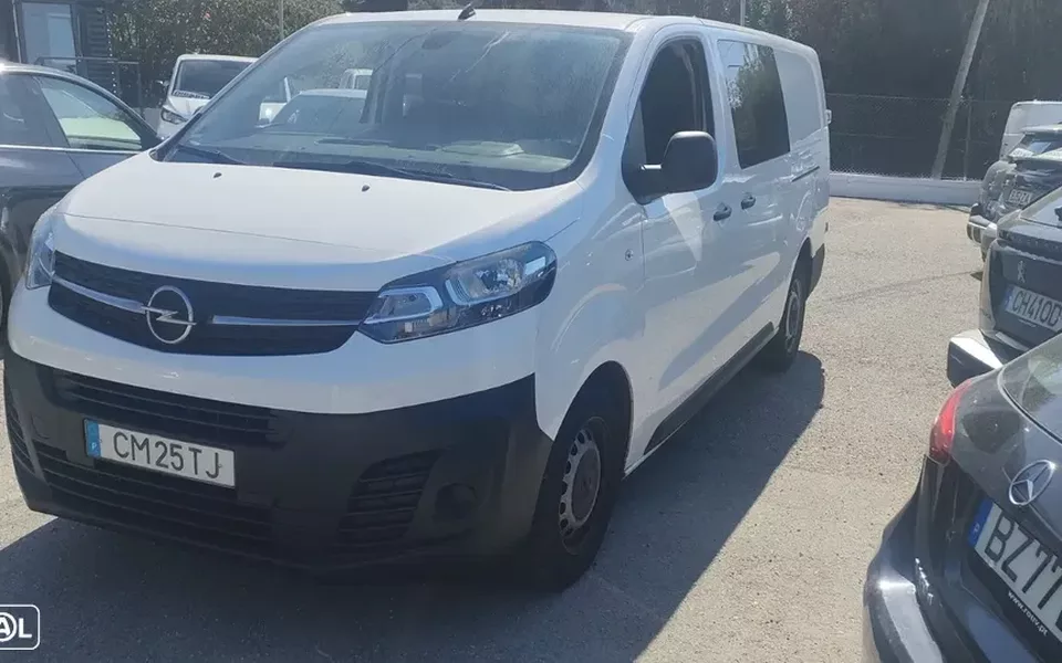 Opel Vivaro Longa