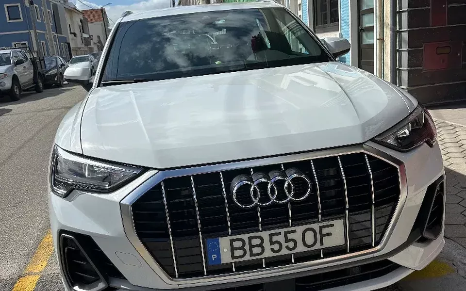 Audi Q3 45 TFSIe S line S tronic