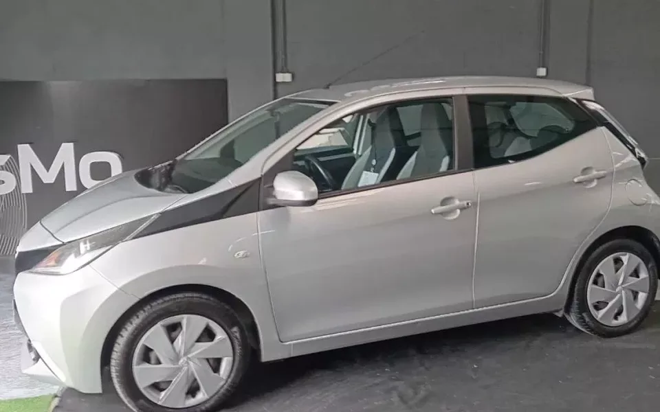 Toyota Aygo 1.0 X-Play+AC