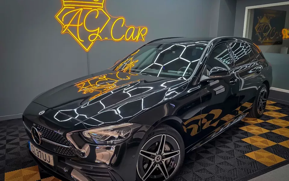 Mercedes-Benz C 300 e T 9G-TRONIC AMG Line