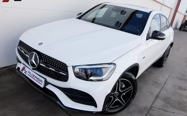 MERCEDES-BENZ Clase GLC 300 de 4MATIC