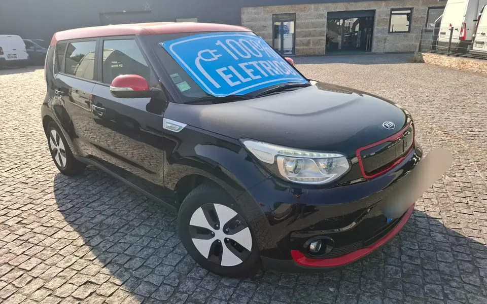 Kia e-Soul EV Play