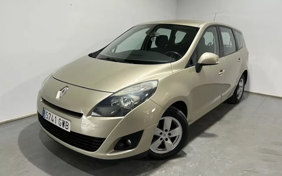 RENAULT Scénic Grand Scénic 1.5dCi Expression 5pl. - 6498€ en Almendralejo