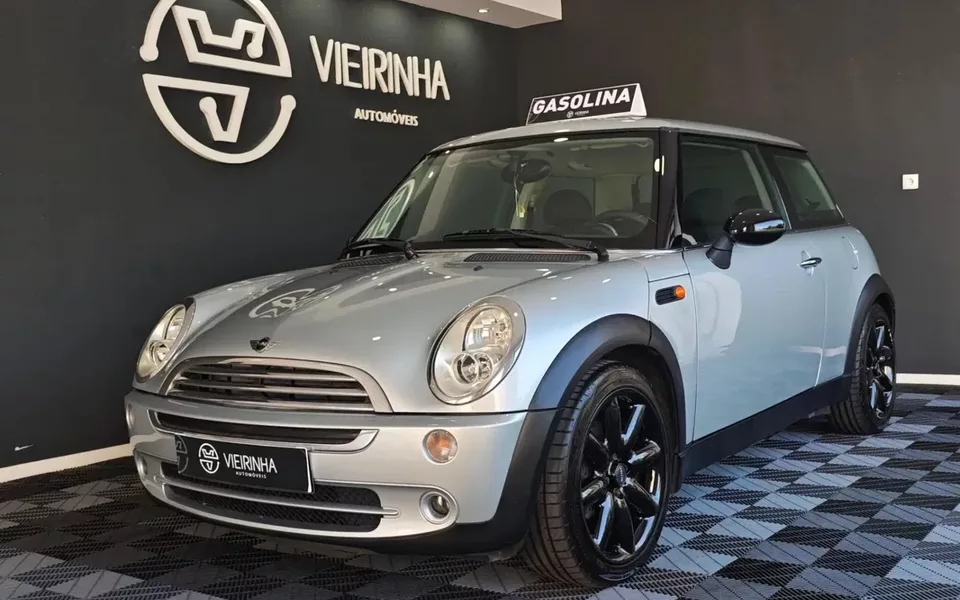 MINI 3 Portas
