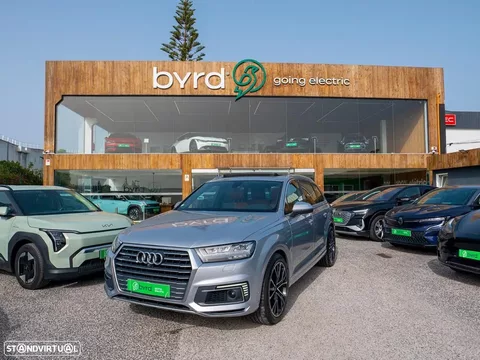 Audi Q7 3.0 TDI e-tron quattro tiptronic