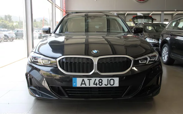 BMW 320