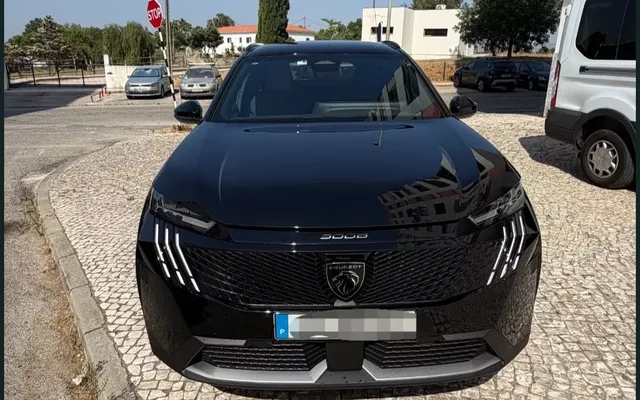 Peugeot 5008