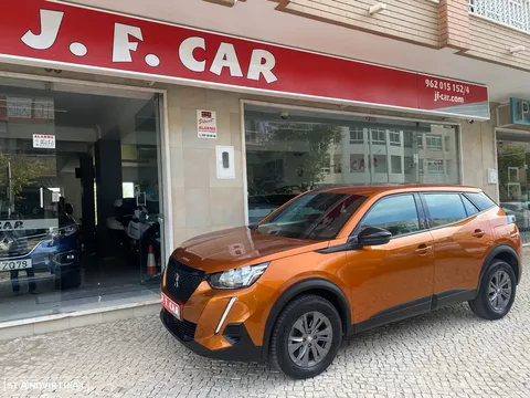 Peugeot 2008 PureTech 130 EAT8 Active Pack