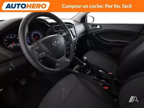 HYUNDAI i20 i20 1.2 MPI Essence LE