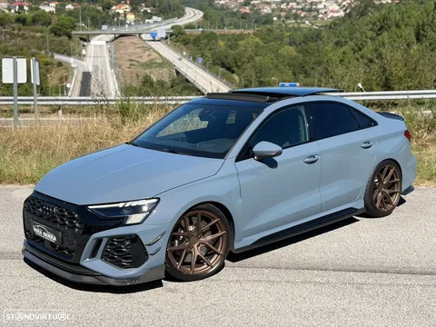 Audi RS3 Limousine