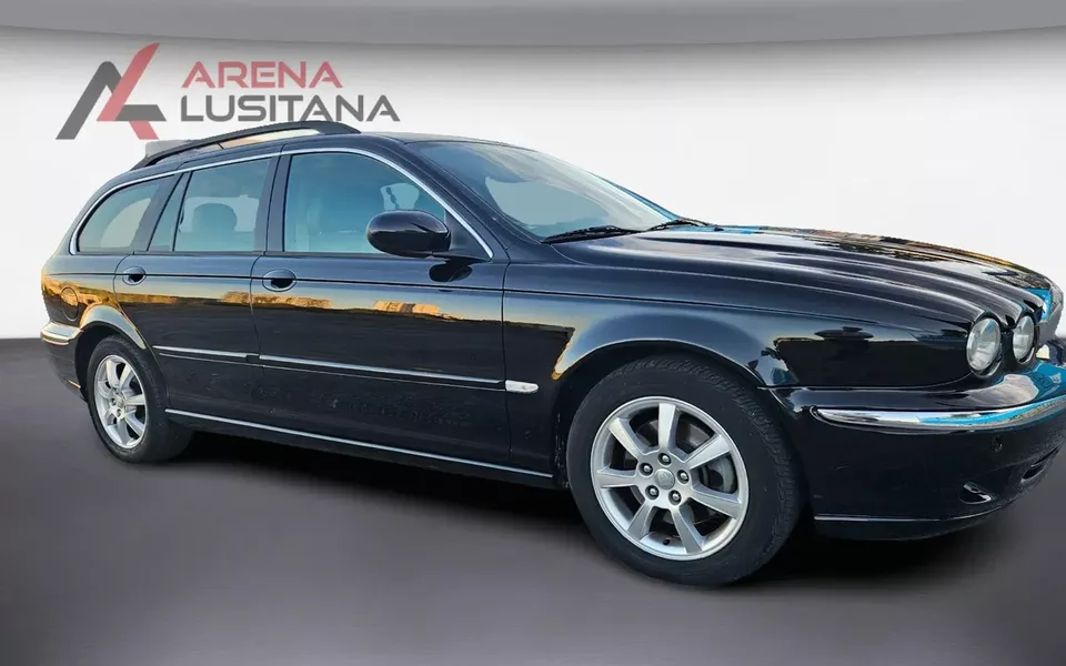 Jaguar X-Type