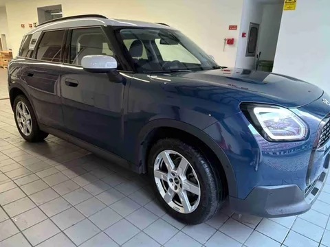 MINI - Mini Countryman - Mini Countryman D Classic M