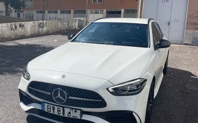 Mercedes-Benz C 220 d AMG Line