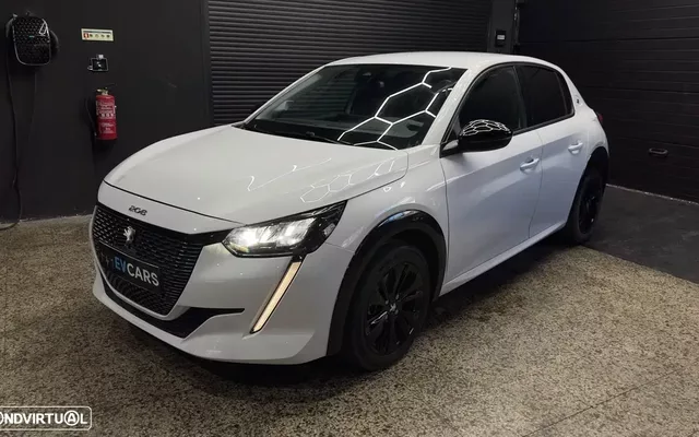 Peugeot e-208 50 kWh Allure Pack
