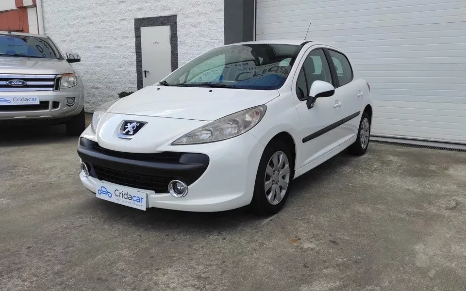PEUGEOT 207 207 1.4HDI Confort - 5900€ en PiÉlagos