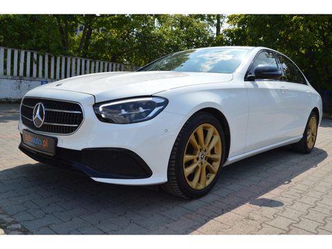 Mercedes E CLASS 2022