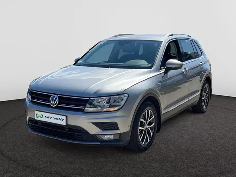 VOLKSWAGEN Tiguan AUTOMAAT 150PK CARPLAY GPS CAMERA SENSOREN ACC LANE ASSIST