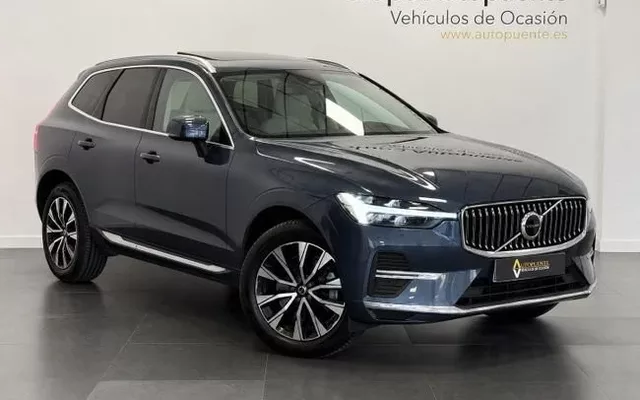 VOLVO XC60 Plus Bright Auto B4