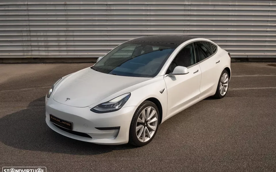 Tesla Model 3 AWD Dual Motor Performance