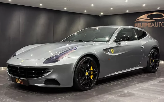 Ferrari FF