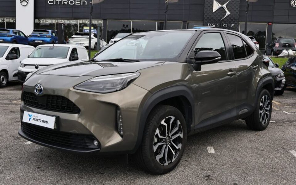 Toyota Yaris Cross 1.5 HDF Square Collection