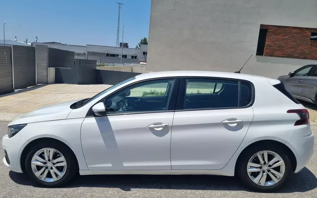Peugeot 308 BlueHDi FAP 120 EAT6 Stop & Start Allure