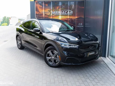 Ford Mustang Mach-E Standard