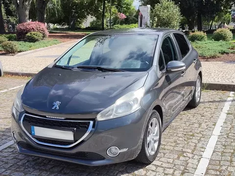 Peugeot 208 2014 Access