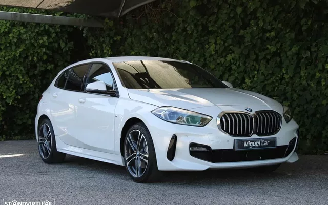 BMW 118 i Pack Desportivo M Auto