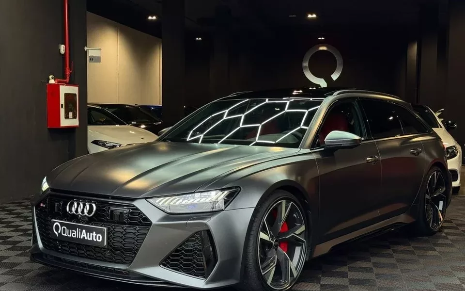 AUDI A6 RS6 Avant TFSI quattro